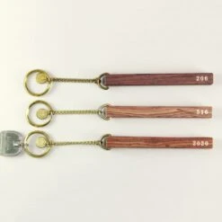 WOOD HOTEL KEY-HOLDER SATINE 9 WOOD HOTEL KEY-HOLDER SATINE -Writing Supplies Store wood hotel key holder satine 476